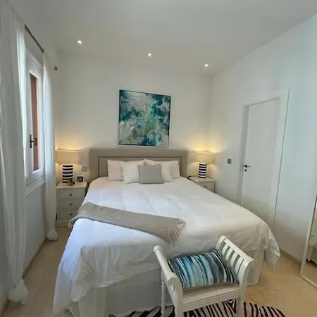 Daire Moderno Apartamento