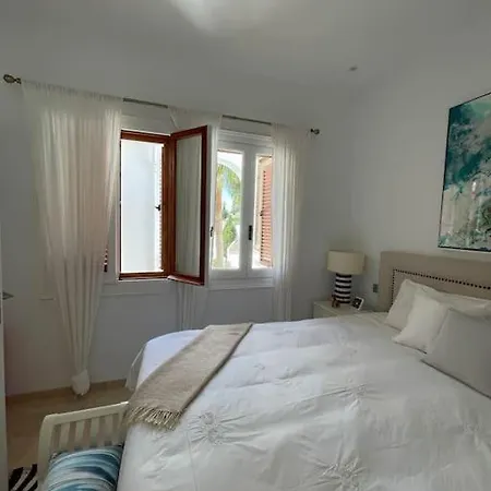 Moderno Apartamento Daire Marbella
